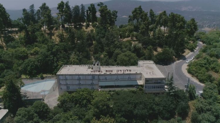הישיבה בצפת קונה את מלון רון